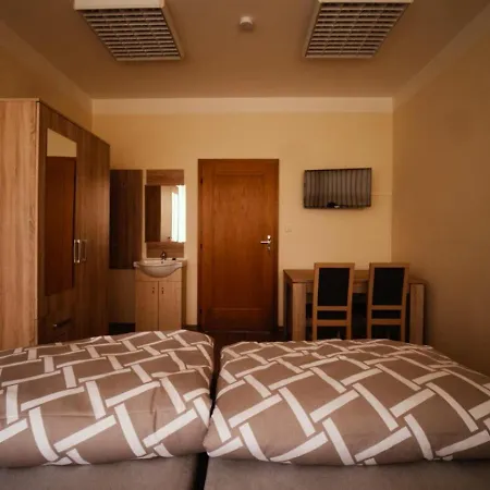 Apartahotel Pyramida