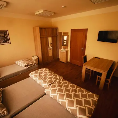 Apartahotel Pyramida *