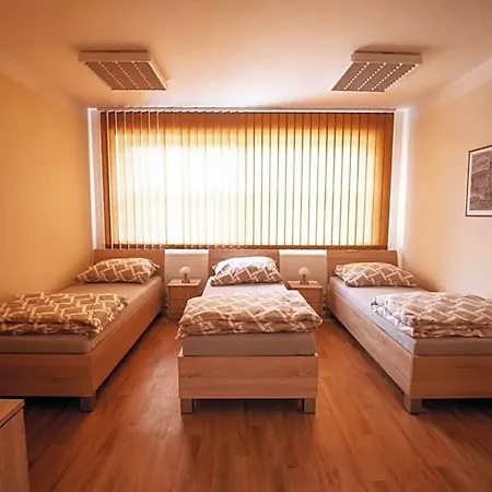 Pyramida Aparthotel *